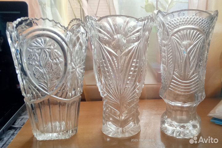 Вазы хрусталь и бидоны