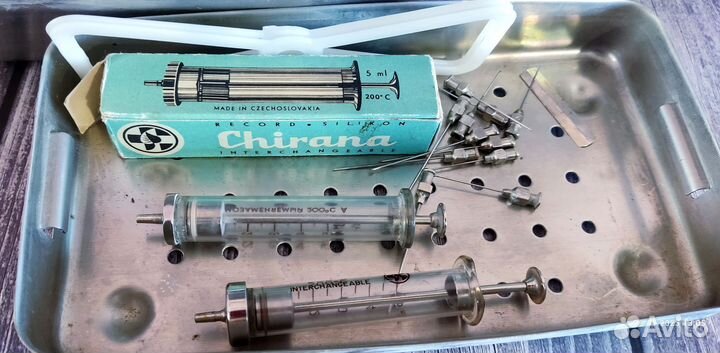 Новый набор стерелизатор, шприцы и иглы СССР