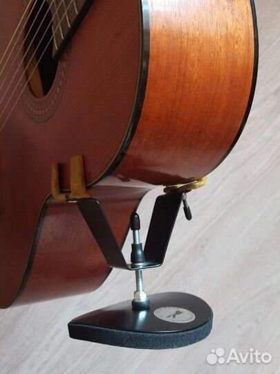 Суппорт для гитары