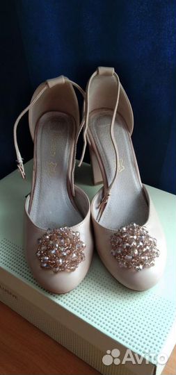 Продам туфли