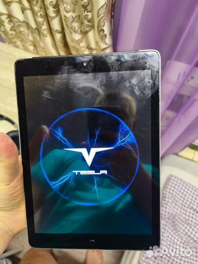 Планшет бу tesla