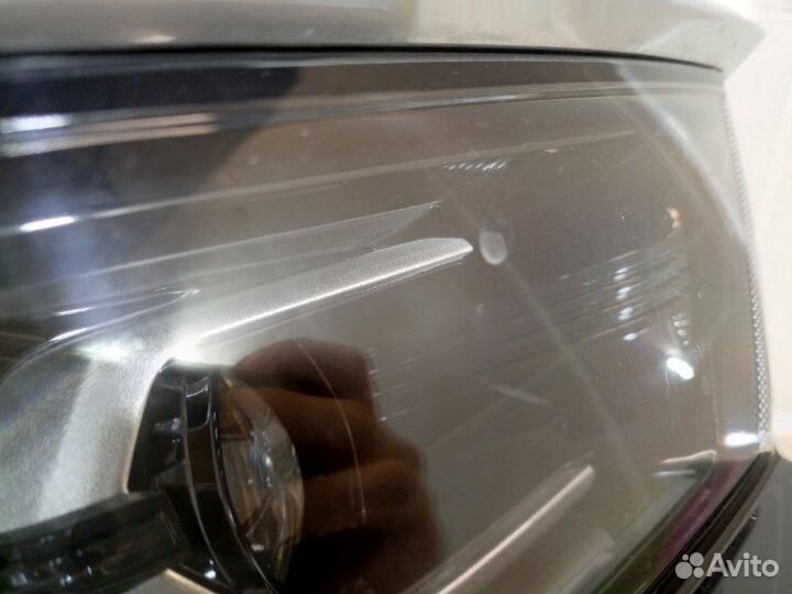 Фара правая Kia Sorento MQ