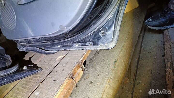 Дверь Chevrolet lacetti седан задняя правая