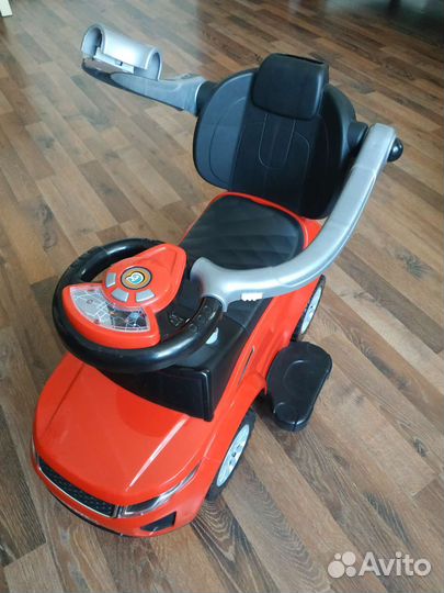 Детская машинка каталка с ручкой
