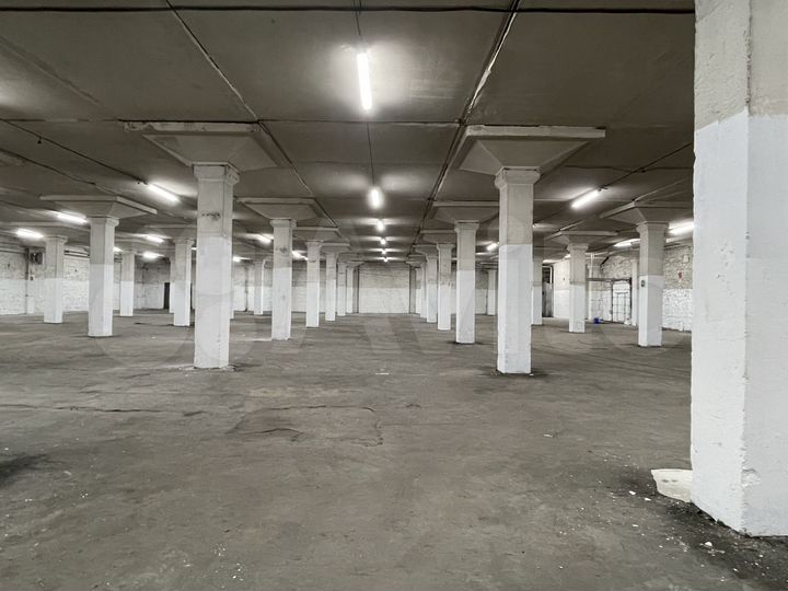 Склад, 892 м², 1-ый этаж, пандус, отапливаемый