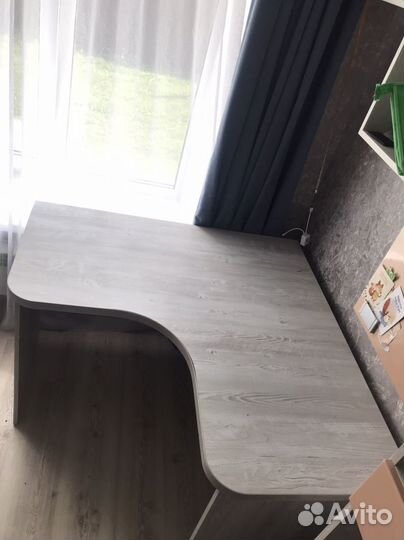 Угловой письменный стол бу