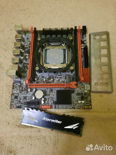 Материнская плата lga 2011