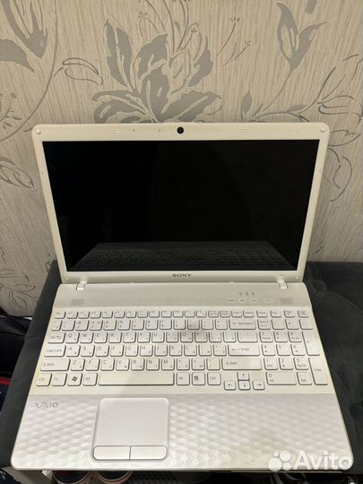 Белоснежный sony vaio i7