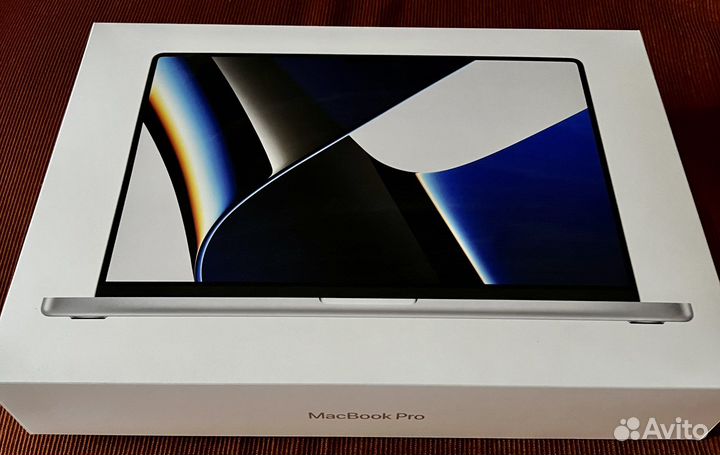 Коробки от Apple MacBook Pro 16