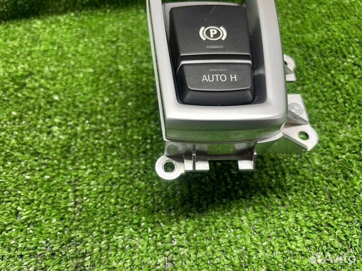 Кнопка ручного тормоза (ручника) BMW 5 61319217594