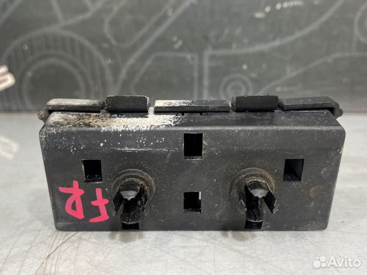 Канал для кабелей Bmw X5 E53 M54B30 2006