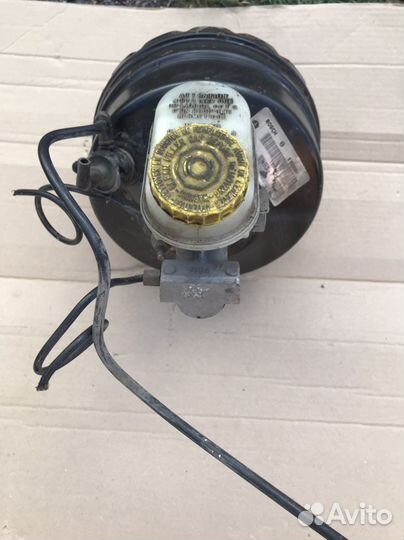 Ваккумный усилитель Chrysler Neon