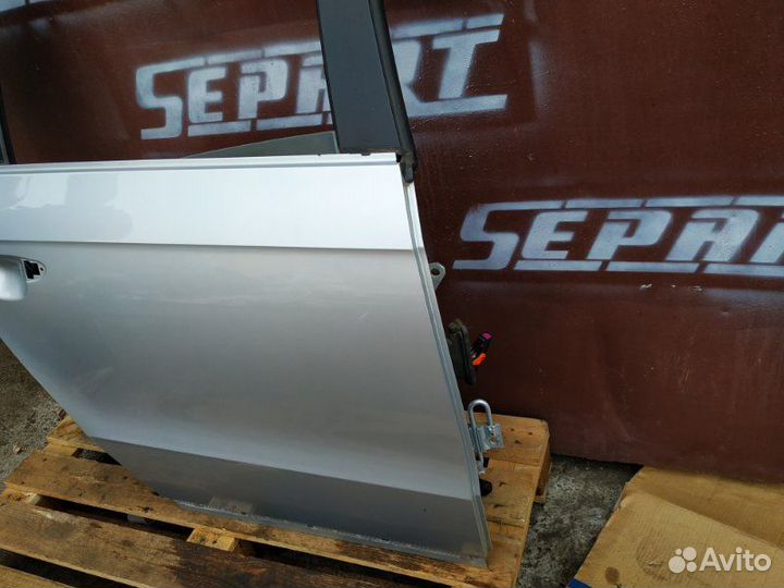 Дверь задняя правая Volkswagen Passat B7 1.4 caxa