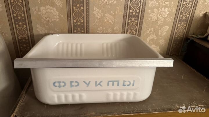 Лоток эмалированный из холодильника Юрюзань СССР