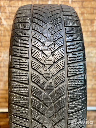 Goodyear UltraGrip Performance Gen-1 275/45 R21