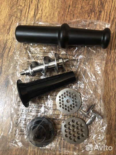 Новая мясорубка Redmond rmg-1229