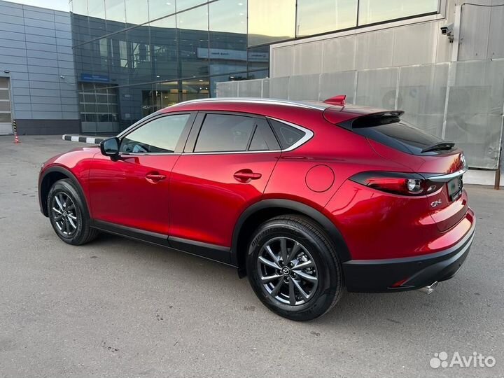Mazda CX-4 2.0 AT, 2023