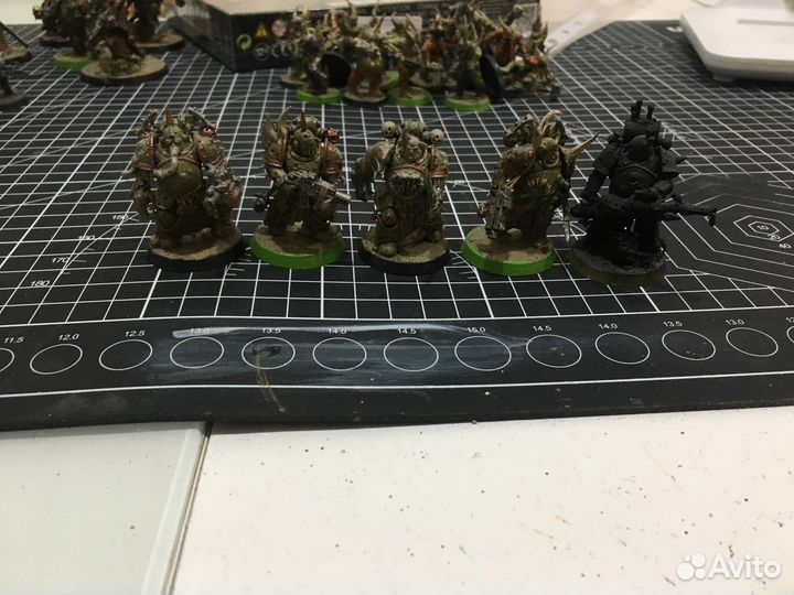 Warhammer 40000 миниатюры