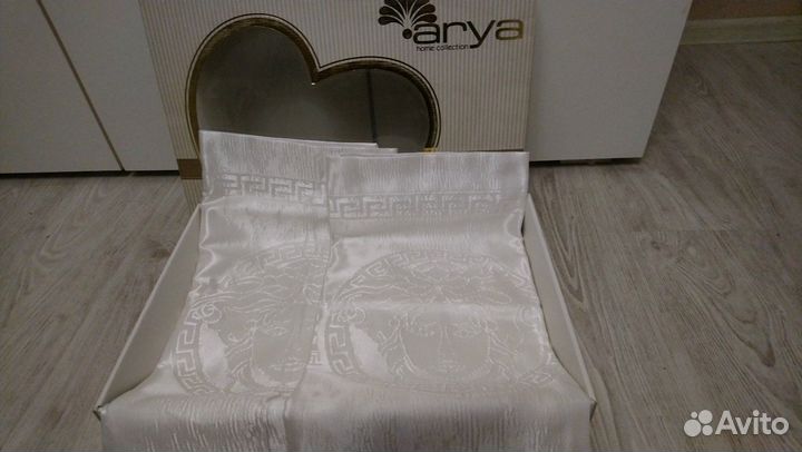 Покрывало на кровать бу