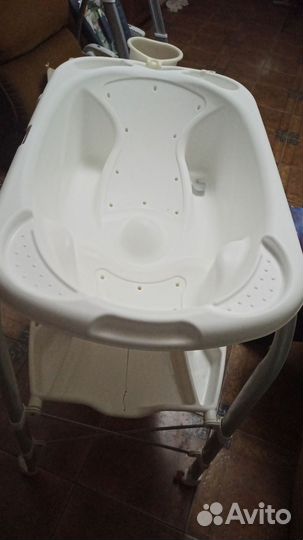 Ванночка с пеленальным столиком CAM