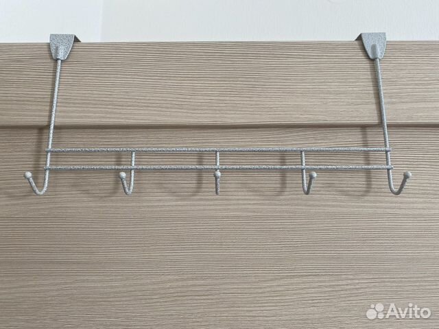 Вешалка на дверь