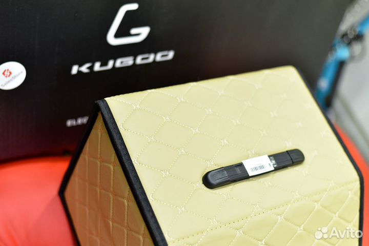 Автомобильный органайзер с замком Diamond