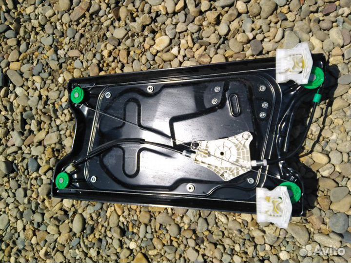 Стеклоподъемник передний правый Land Rover Range