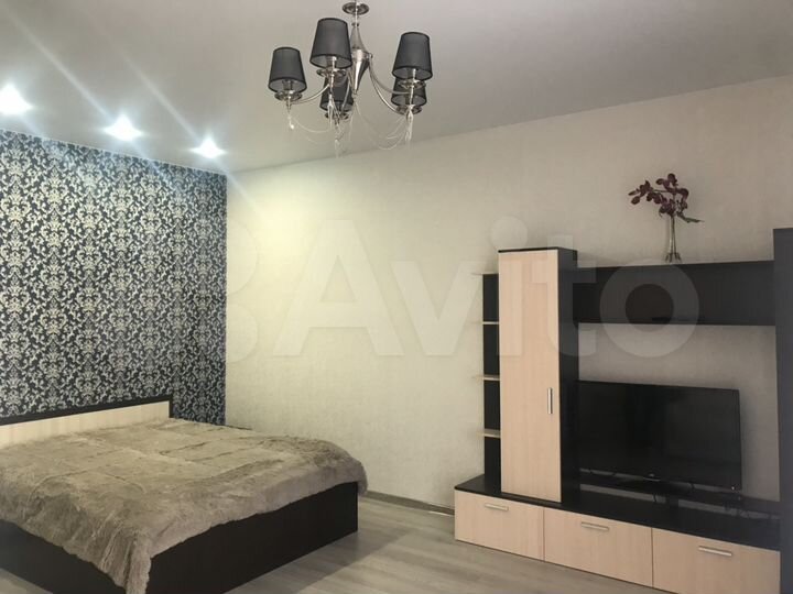 Комната 24 м² в 2-к., 1/3 эт.