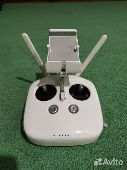 Квадрокоптер dji phantom 4