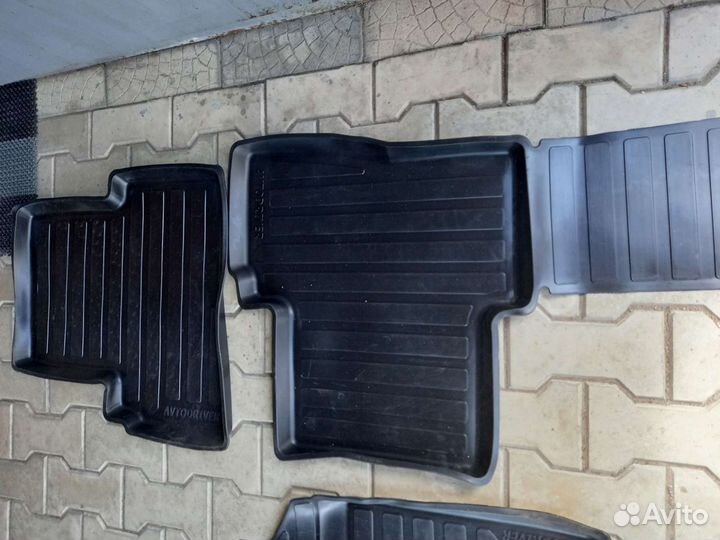 Коврики в салон на creta И haval