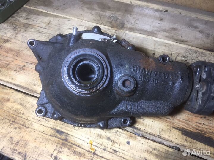 Редуктор передний M54B30 BMW X5 E53