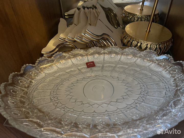 Блюдо, ваза