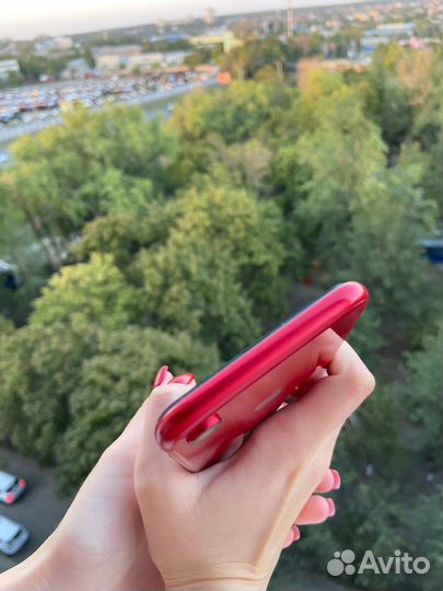 iPhone Xr на 128 Гб, sim