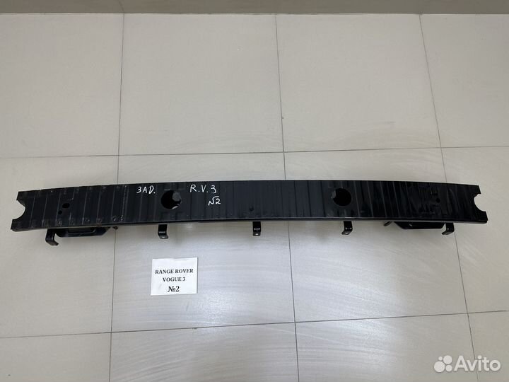 Усилитель заднего бампера Range Rover Vogue 3