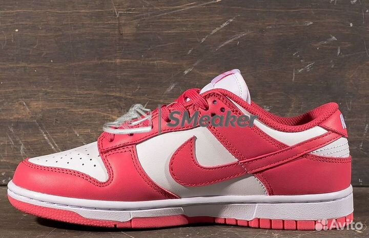 Кроссовки Nike SB Dunk Low