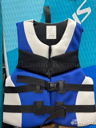 Спасательный жилет неопреновый