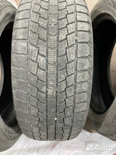 Hankook Nordik IS RW08 235/55 R18