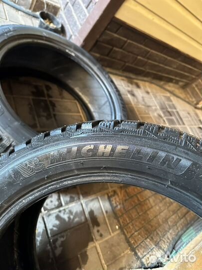 Michelin X-Ice North 4 235/45 R18