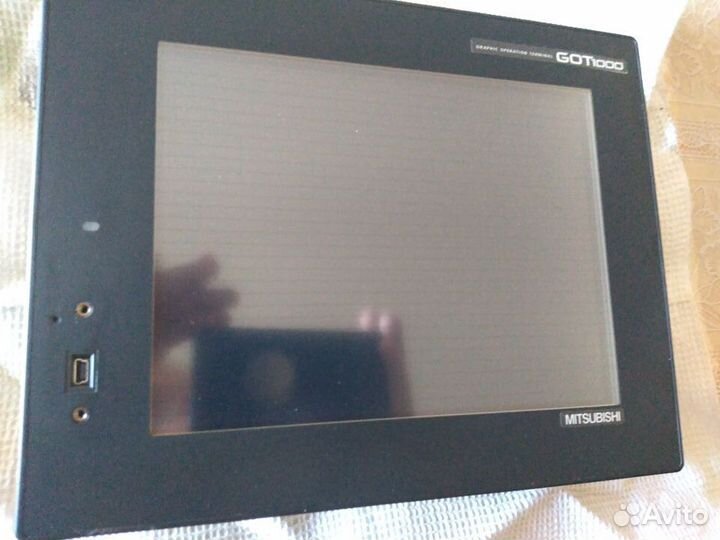 Сенсорный экран Mitsubishi GT1565-vtba