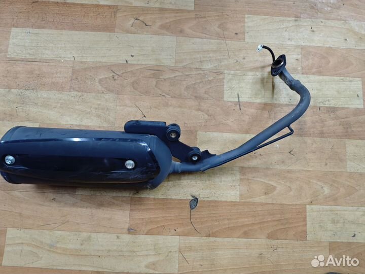 Выхлопная труба Suzuki Lets 6