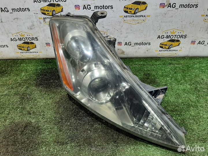 Фара правая Ксенон Левый руль Murano Z50