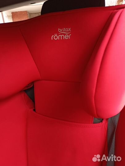 Автокресло britax romer kidfix sl(15-36кг)