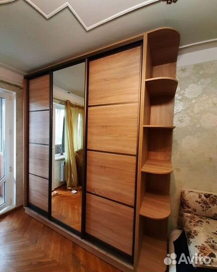 Шкаф-купе с зеркалом с фабрики