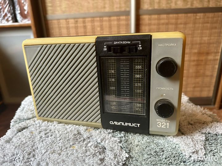Старые радио из СССР
