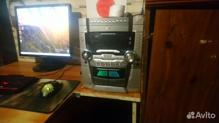 Музыкальный центр LG