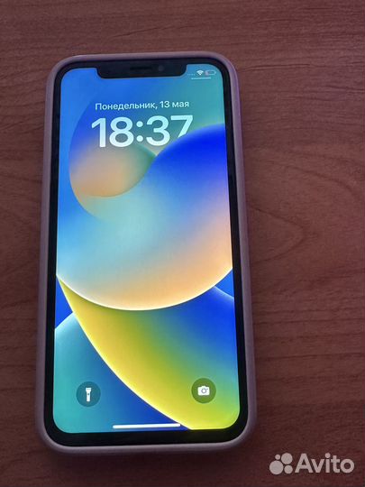 iPhone X, 64 ГБ