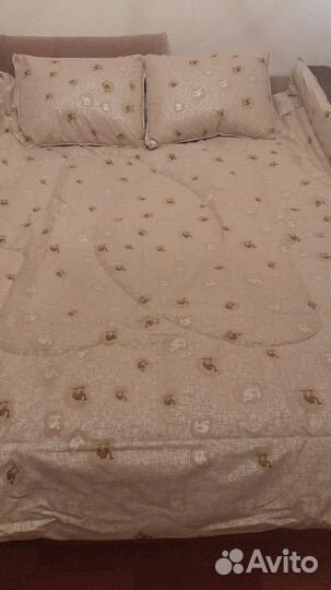 Одеяло 2 спальное. 2 подушки