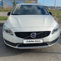 Volvo S60 Cross Country 2.0 AT, 2018, 130 000 км, с пробегом, цена 2 500 000 руб.