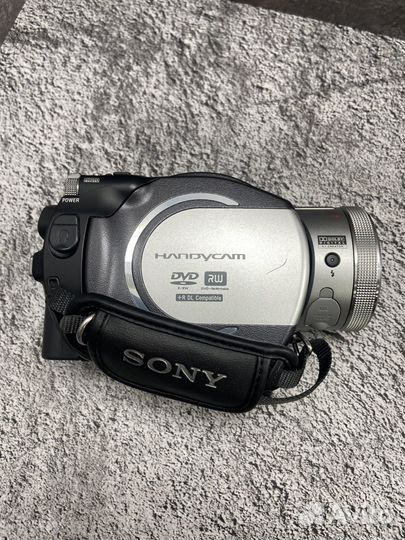 Видеокамера sony hdr ux1