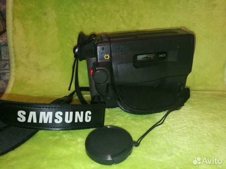 Бытовая видеокамера для видеосъёмки